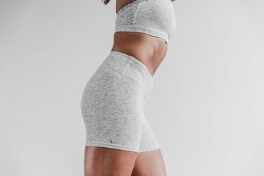 Nobull Mid-Rise 4" Plush Heather Women's Shorts White | Australia (ZJ2861)